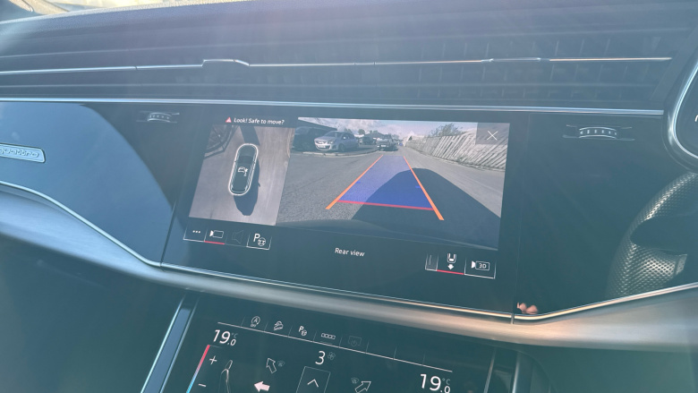 Audi Q7 50 TDI Quattro S Line 5dr Tiptronic Diesel Estate